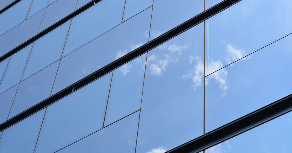 fachada de vidro em Vila Velha